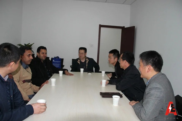 巴基斯坦方代表及中鋼總工(gōng)莅臨歐瑞特電(diàn)氣考察指導 巴基斯坦方代表及中鋼總工(gōng)莅臨歐瑞特電(diàn)氣考察指導