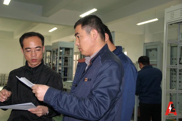 巴基斯坦方代表及中鋼總工(gōng)莅臨歐瑞特電(diàn)氣考察指導 巴基斯坦方代表及中鋼總工(gōng)莅臨歐瑞特電(diàn)氣考察指導